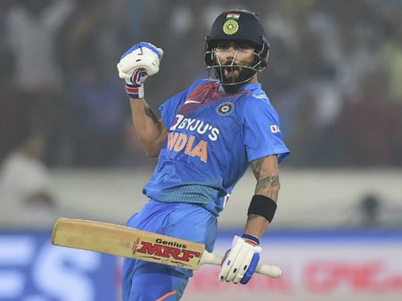 দুর্দান্ত বিরাট কোহলি ছুঁলেন মহম্মদ নবির কোন রেকর্ড? পিছনে আফ্রিদি