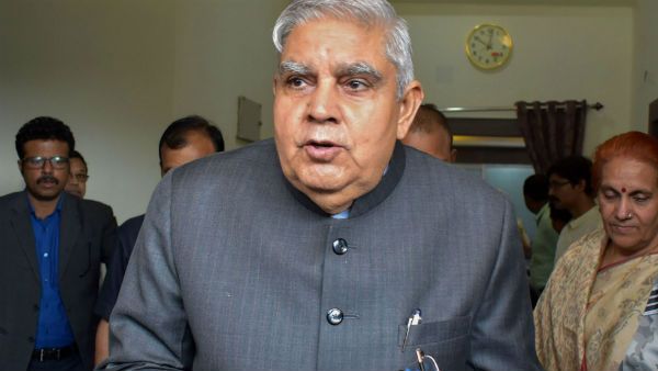 'অসমর্থনযোগ্য তথ্য প্রকাশ করছে রাজ্যসরকার'! গণপিটুনি প্রতিরোধ সহ ২ টি বিল নিয়ে বৈঠকের ডাক ধনকড়ের