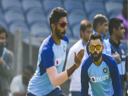 বিরাটের চেয়ে উন্নত ক্রিকেটার হওয়ার প্রতিভা পাকিস্তানে রয়েছে, প্রাক্তন পাক ক্রিকেটারের মন্তব্য