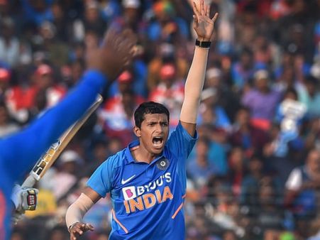 ভারতীয় বোলিং ভান্ডারে নভদীপ সাইনি এখন নতুন হিরে,বললেন গম্ভীর