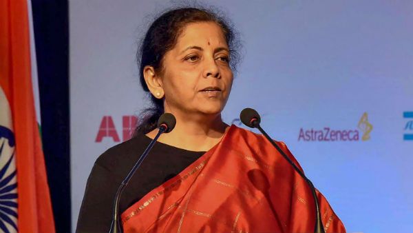 ‌বাজেট ২০২০:‌ বীমা সংস্থাগুলির শেয়ার হ্রাস পেয়েছে, নতুন আয়কর ব্যবস্থার ঘোষণা