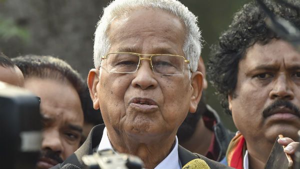 নতুন দল গড়া নিয়ে বিতর্ক প্রসঙ্গে মুখ খুললেন অসমের প্রাক্তন মুখ্যমন্ত্রী তরুণ গগৈ