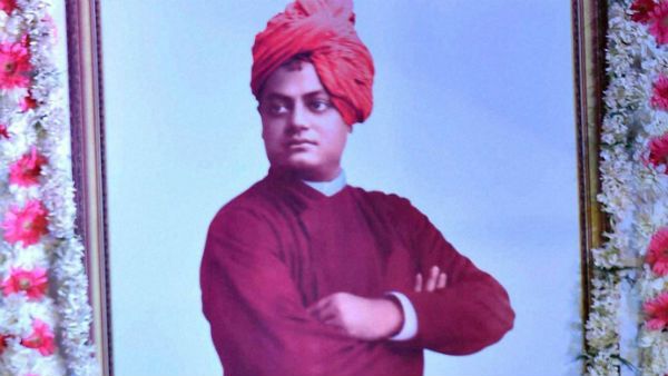 স্বামী বিবেকানন্দের সঙ্গে শ্রীরামকৃষ্ণের সাক্ষাৎ পর্ব ঠিক কেমন ছিল! স্বামীজির আধ্যাত্নবাদ একনজরে