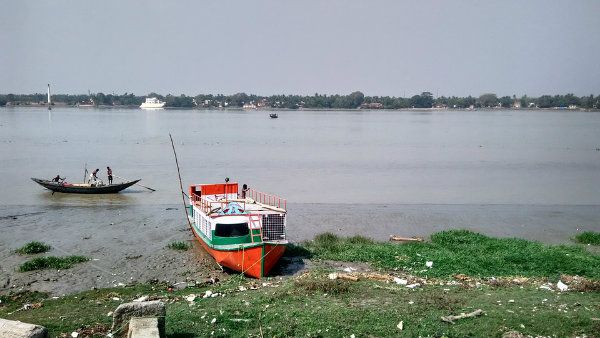 ‌সরকারের রাজস্ব বৃদ্ধি করতে ২৬টি ফেরি ঘাটে বসতে চলেছে স্মার্ট গেট