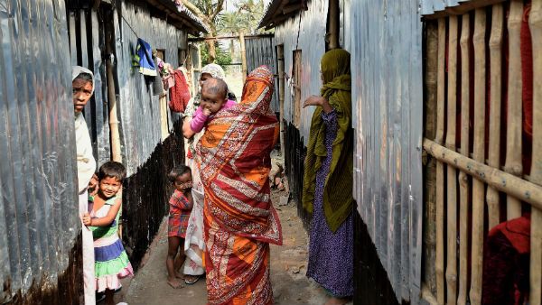 দীর্ঘদিনের অনুপ্রবেশ সমস্যা কীভাবে বাংলার জনসংখ্যার ওপর প্রভাব ফেলছে জানেন কি