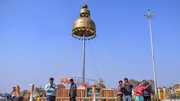অবশেষে জুটল 'ঝুমকা', সাধ মিটল বরেলির