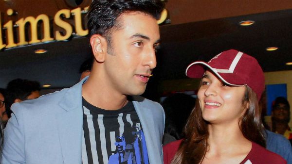 আলিয়া–রনবীরের চুম্বন দৃশ্য ফাঁস হয়ে গেল, জানুন কিভাবে