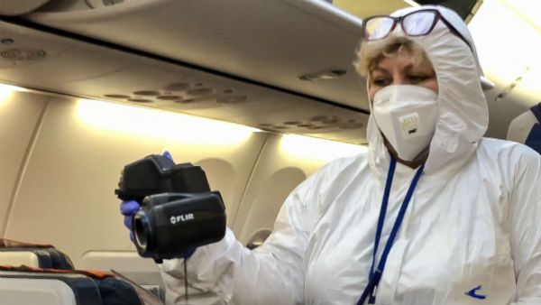 করোনায় হাহাকার ইতালিতে, শোক সংবাদে ছেয়ে গেল সংবাদপত্র