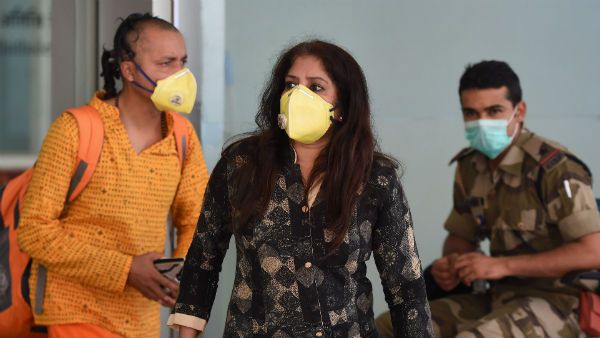 করোনার জেরে পাঁচ লক্ষ কোটি টাকার ধাক্কা লাগতে চলেছে ভারতে