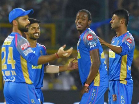 আইপিএল ২০২০: এই ফ্র্যাঞ্চাইজির কাছে অশনিসংকেত, টুর্নামেন্ট থেকে ছিটকে গেলেন তারকা ক্রিকেটার