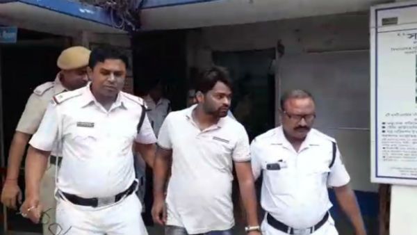 রাজারহাটে আগ্নেয়াস্ত্র সহ গ্রেফতার ক্যাব চালক! ঘটনায় চাঞ্চল্য