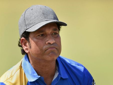 পিকে বন্দ্যোপাধ্যায়ের প্রয়াণে শোকজ্ঞাপন সচিন তেন্ডুলকর, সুনীল ছেত্রী ও বাইচুং ভুটিয়ার