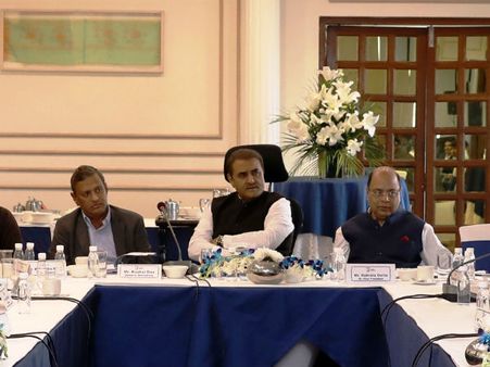 মোহনবাগানই আই লিগ চ্যাম্পিয়ন, এআইফএফ-র আনুষ্ঠানিক ঘোষণায় সবুজ-মেরুণে খুশির জোয়ার