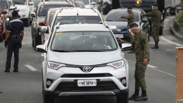 লকডাউন অমান্যকারীদের জন্য কঠোর পদক্ষেপ, দেখা মাত্র গুলির নির্দেশ ফিলিপিন্স সরকারের