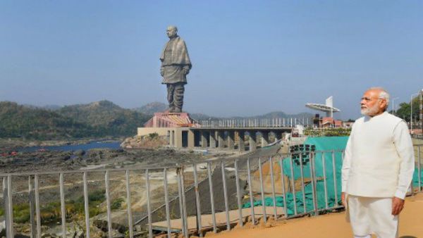 করোনার বিরুদ্ধে লড়াইয়ে স্ট্যাচু অফ ইউনিটি বিক্রি করতে বিজ্ঞাপন! কড়া পদক্ষেপ সরকারের