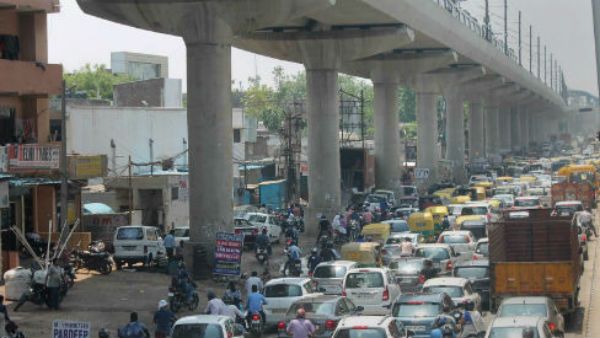 রাষ্ট্রপতি আসছেন, রাস্তা বন্ধ! যানজটে আটকে হাসপাতালে যাওয়ার পথে মহিলার মৃত্যু
