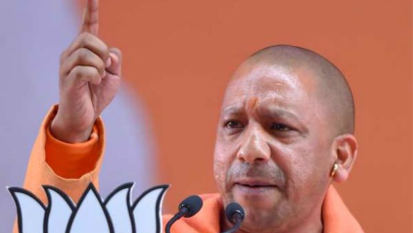 করোনার সংকটকালে চিকিৎসকদের ওপর পাথর-বৃষ্টির ঘটনায় তুমুল ক্ষুব্ধ যোগী! বড়সড় পদক্ষেপ