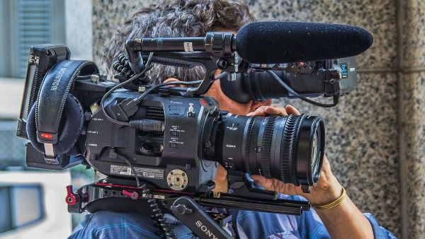 ভুয়ো এবং উস্কানি মূলক খবর ছড়ানো হচ্ছে, কেবল অপারেটরদের কড়া নির্দেশিকা রাজ্য সরকারের