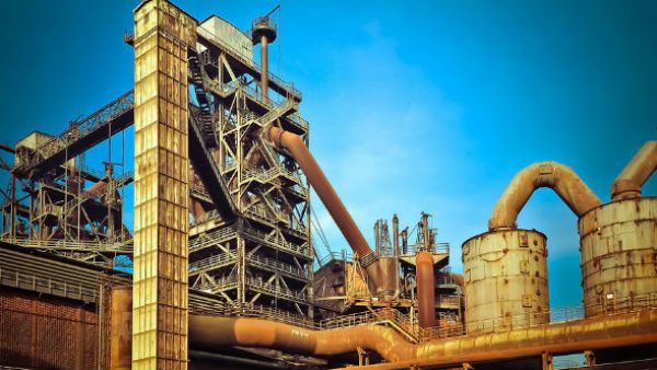 কী বিষাক্ত গ্যাস ছড়াচ্ছে বিশাখাপত্তনমের কারখানা থেকে? কী ভয়ঙ্কর পরিণতি হতে পারে এই গ্যাস থেকে