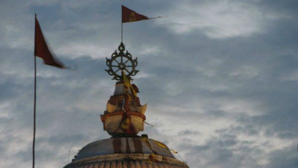 পুরীর জগন্নাথ মন্দিরের ধ্বজায় ফের অমঙ্গলের নিশান! আম্ফানের আগে এ কীসের সংকেত