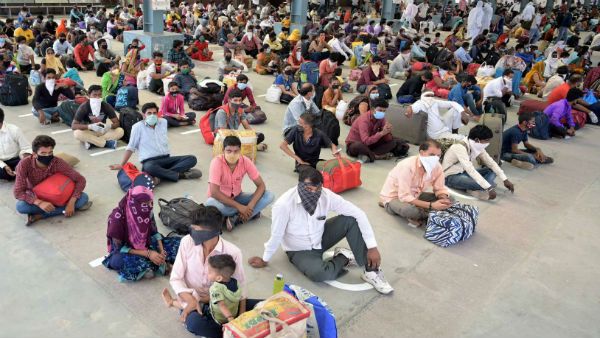 রাজ্যে পরিযায়ী শ্রমিকেরা না ফিরলেই দশ হাজার টাকা পুরস্কার দেওয়া হবে, ঘোষণা নাগাল্যান্ড সরকারের