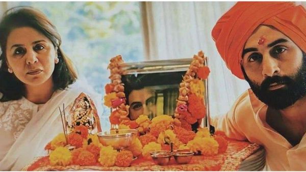 প্রয়াত ঋষি কাপুরের প্রার্থনা সভায় আবেগ বিহ্বল পরিবার