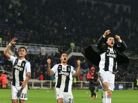 ভবিষ্যতে মেসির বার্সেলোনায় খেলতে চান রোনাল্ডোর সঙ্গী