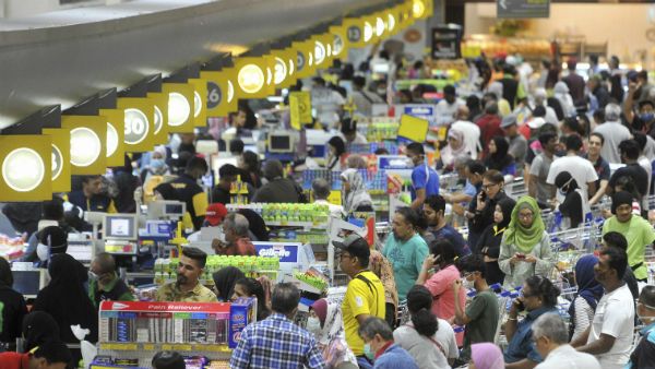 সোমবার থেকেই খুলছে শপিং মল, রেস্তোরাঁ-হোটেল, কিন্তু নতুন বিধিনিষেধ গুলি জানেন কি