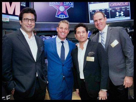 ওয়াসিম আক্রম সেরা পাঁচ ব্যাটসম্যানের তালিকায় সচিনকে যে জায়গায় রাখলেন! বিতর্ক তুঙ্গে