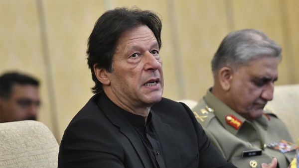 এক ধমকে সোজা পাকিস্তান! আটক দুই ভারতীয় দূতাবাসের কর্মীকে নিয়ে কী করতে চলেছে আইএসআই