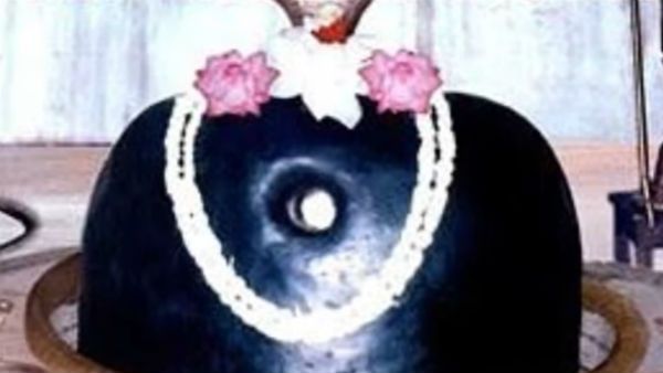 করোনা সংক্রমণের জের, খুলতে না খুলতেই ফের বন্ধ তারকেশ্বর মন্দিরের দরজা