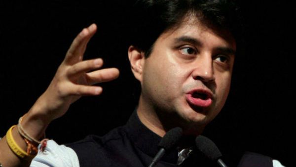 সিন্ধিয়া ফরমুলা কি কাজ করবে মহারাষ্ট্রে? উদ্ধবকে সরাতে কোন রণকৌশলে শান দিচ্ছে বিজেপি