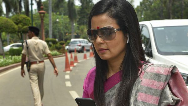 আদালতের গায়ের চামড়া এত পাতলা কেন, ‘শক্তির নিষ্ঠুর প্রদর্শন’-এ প্রশ্ন মহুয়ার