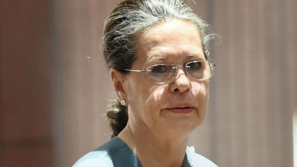 আচমকাই দিল্লির হাসপাতালে ভর্তি হলেন কংগ্রেস সভাপতি সোনিয়া গান্ধী