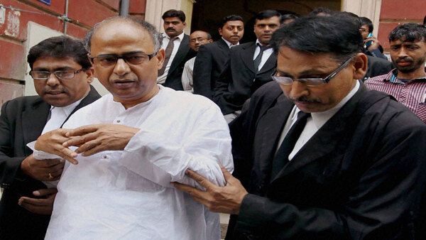 বুকিং করতে এলে জবাব দিন! বাম ভোট রামে যাওয়া রুখতে ডাক গৌতম দেবের