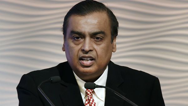 সম্পত্তি নিয়ে বিবাদ রুখতে উত্তরাধিকার বাছাইয়ে পরিবার কাউন্সিল গঠন মুকেশ আম্বানির