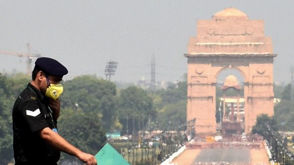 খাস দিল্লি থেকে গ্রেফতার চিনা গুপ্তচর! লাদাখ উত্তেজনার মাঝে বড় সাফল্য গোয়েন্দাদের