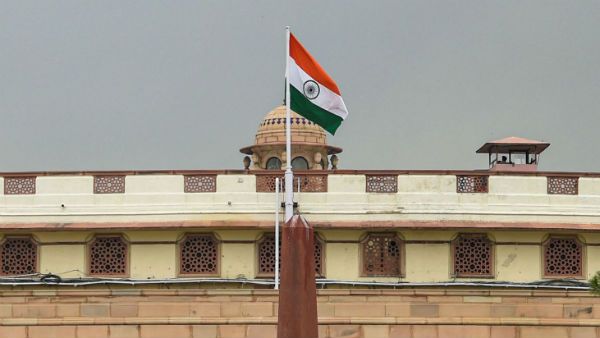 ৭৪তম স্বাধীনতা দিবস! স্মৃতির পাতায় ভারতের রক্তক্ষয়ী স্বাধীনতা সংগ্রামের ভুলতে বসা বীর বিপ্লবীরা