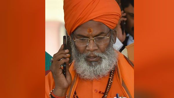 মুজাহিদিনের নজর রয়েছে তাঁর ওপর, পাকিস্তান থেকে খুনের হুমকি বিজেপির সাক্ষী মহারাজকে