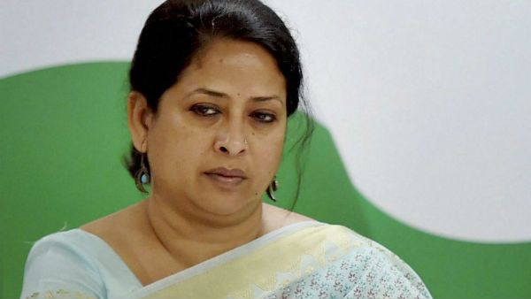 ‘‌এমন পিতার কন্যা হতে পেরে আমি গর্বিত’‌, শোকস্তব্ধ প্রণব কন্যা শর্মিষ্ঠা মুখোপাধ্যায়