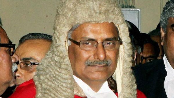 একাধিক বিতর্কিত মামলার রায়! সুপ্রিম কোর্টের বিচারপতি পদে ইনিংস শেষ অরুণ মিশ্রর