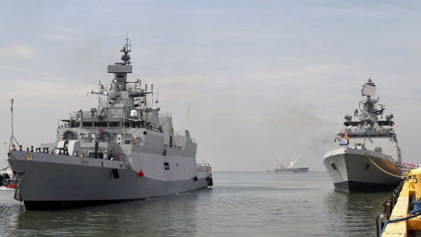 চিনা উপকূলে সুনামি! মালাবার নৌ-মহড়ার মাধ্যমেই বেজিংকে টেক্কা দেওয়ার ছক নয়াদিল্লির