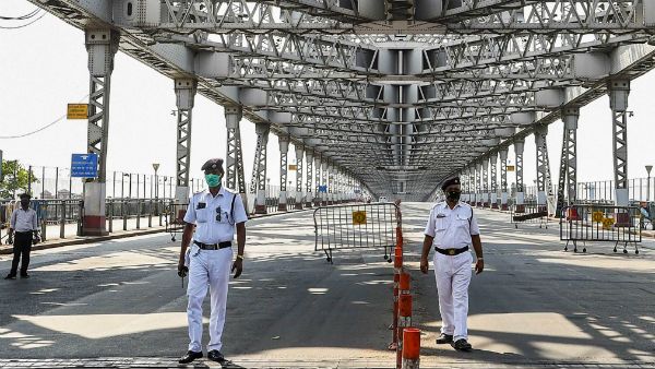 পুজোর সময় যানজট এড়াতে কলকাতা পুলিশ প্রকাশ করল ৭ দফা রোড গাইড