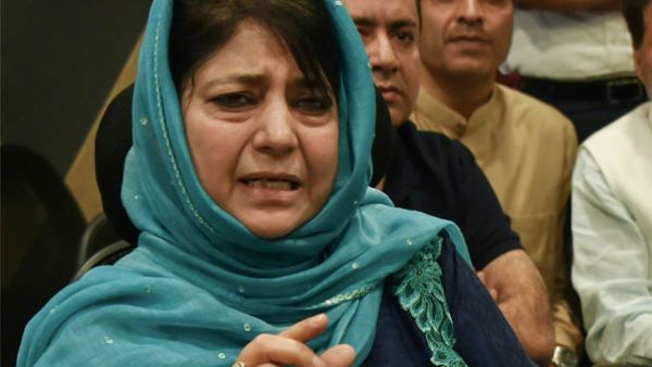 বিজেপি অ্যাজেন্ডা পূরণ করে গিয়েছেন কোবিন্দ, প্রাক্তন রাষ্ট্রপতিকে নিশানা মেহবুবা মুফতির