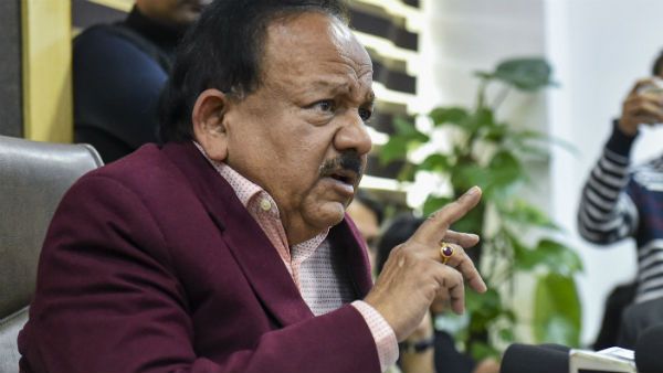 উৎসবের আমেজে করোনা ভ্রুকুটি, কেরলের উদাহরণ টেনে গোটা দেশকে সতর্কবার্তা হর্ষ বর্ধনের