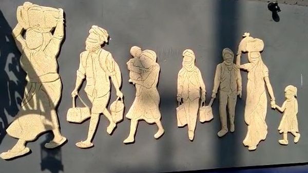 কালীপুজোয় করোনা আঁচ, মধ্যমগ্রামে উদয়ন সংঘের 'ঘরেন্টাইন' থিম