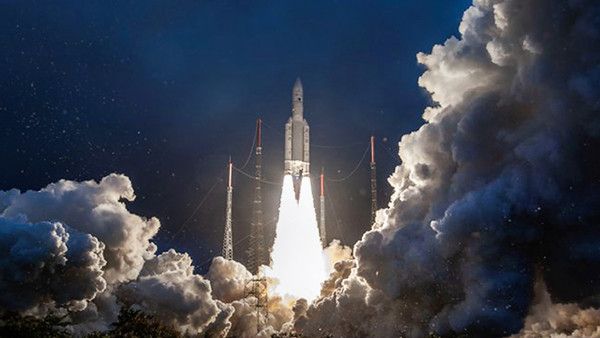 ইসরোর মুকুটে নতুন পালক, করোনা ধাক্কা সামলে ফের মহাকাশ জয় ভারতীয় উপগ্রহের