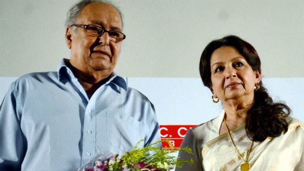 'ট্রলিও ঠেলেছেন সেটে', সৌমিত্র প্রয়াণে প্রতিক্রিয়া সন্দীপ রায়ের, আবেগ বিহ্বল শর্মিলা