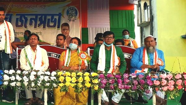 কেন্দ্রীয় বঞ্চনার প্রতিবাদে মিনাখাঁয় তৃণমূলের জনসভায় জনজোয়ার