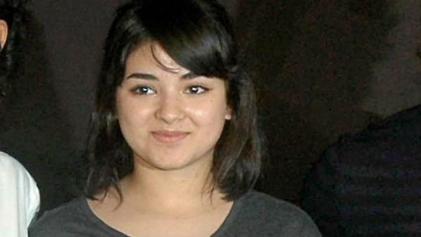 নতুন জীবন শুরু করছি, সব ছবি সরিয়ে দিন, অনুগামীদের কাছে অনুরোধ জায়রা ওয়াসিমের